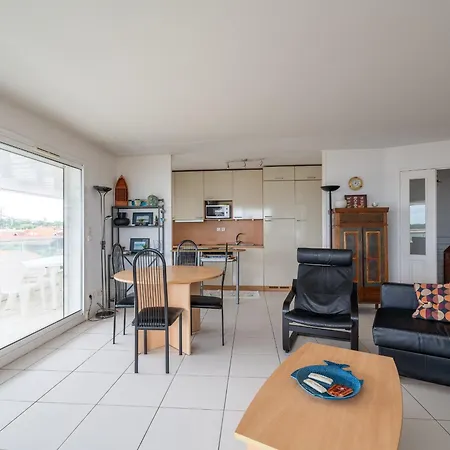 Daire Arcachon, T3 Lumineux Avec 2 Chambres, Terrasse Et Parking Prive - Fr-1-319-7 Arcachon
